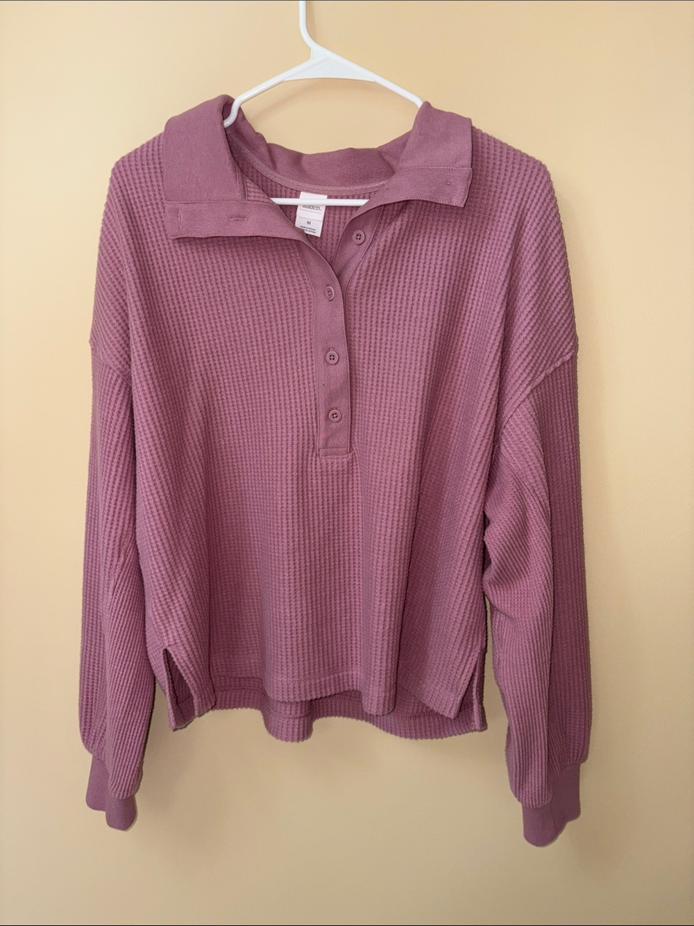 Auden Mauve Waffle-Knit Henley Pullover